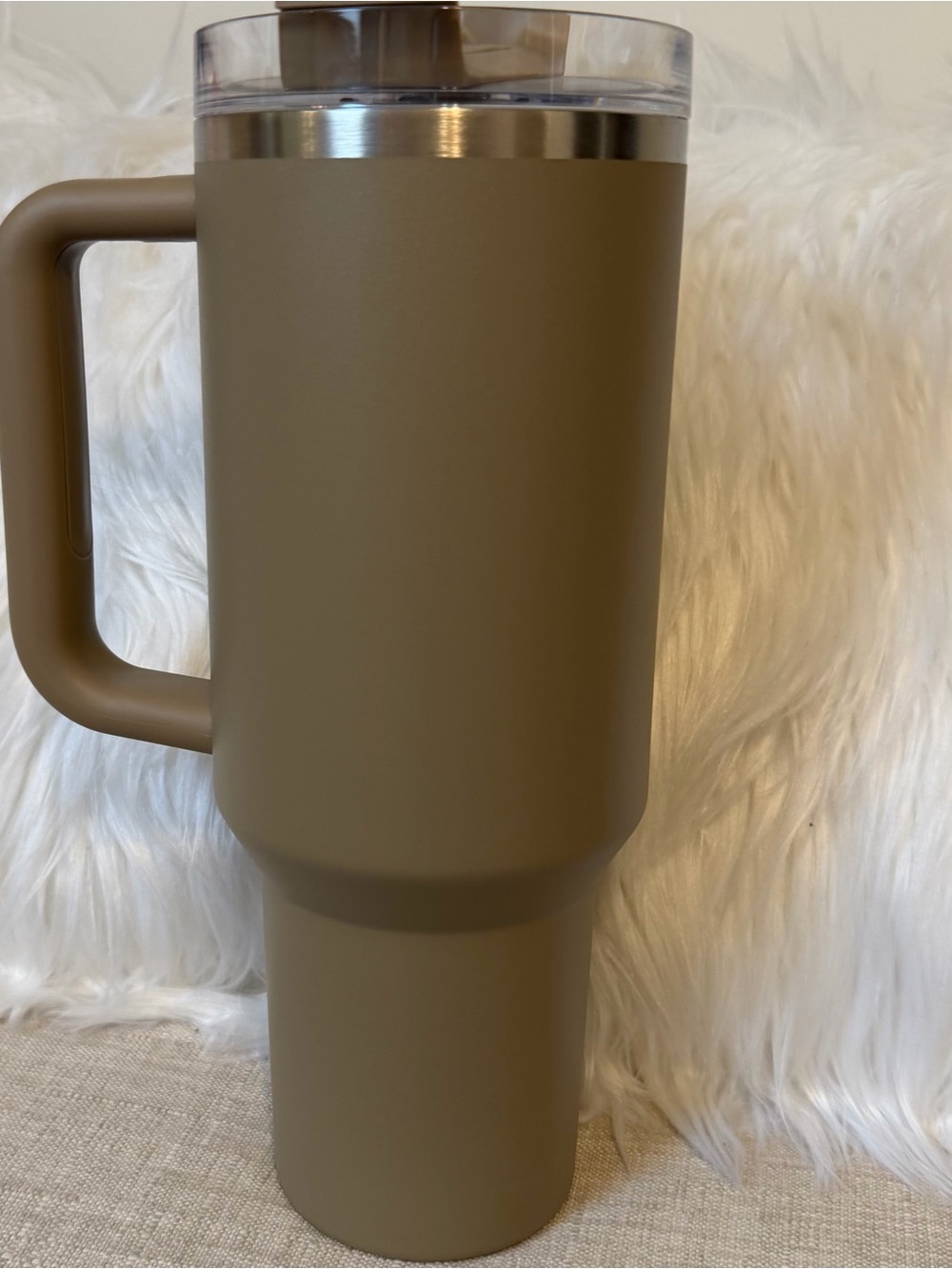 Stanley 40 oz Quencher H2.0 FlowState Tumbler - Picture 4 of 8